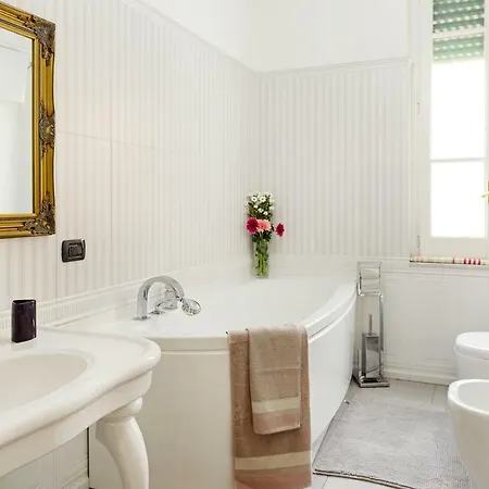 Salvator Rosa Metro Station Flat Apartment Naples